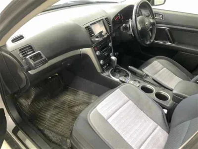 Subaru LEGACY OUTBACK  с аукциона в Японии