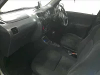 Daihatsu TERIOS KID лот № 4644 оценка 3  с аукциона в Японии 2