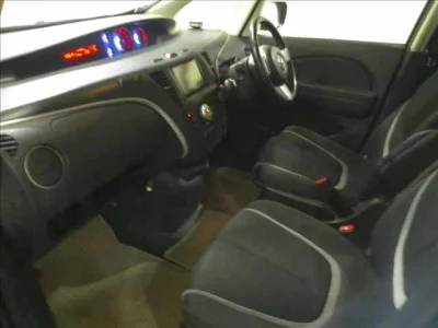 Mazda Biante