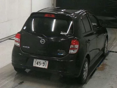 Nissan March