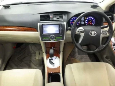 Toyota Premio