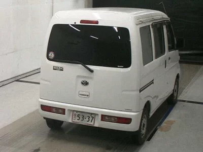 Toyota Pixis Van
