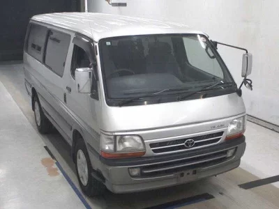 Toyota HiAce Van