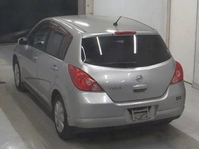 Nissan TIIDA  с аукциона в Японии