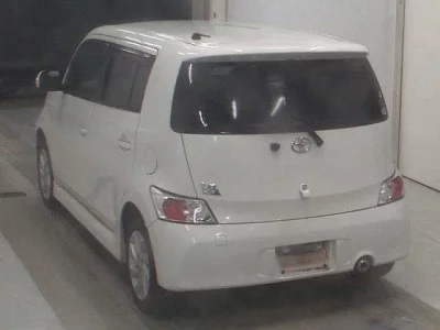 Toyota bB