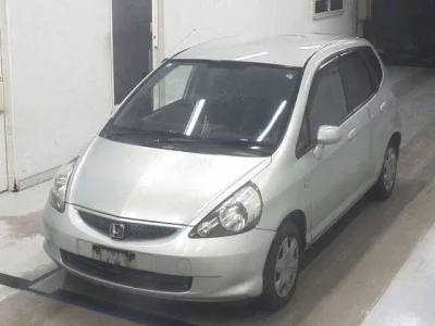 Honda FIT  с аукциона в Японии