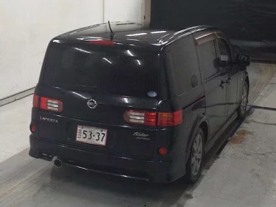 Nissan Lafesta