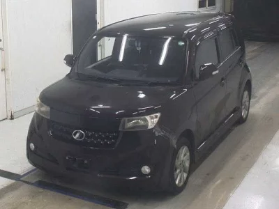 Toyota bB