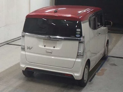 Honda N-Box Slash