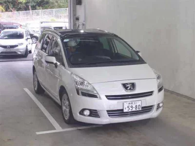 Peugeot 5008  с аукциона в Японии