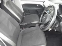 Volkswagen UP лот № 1190 оценка 4  с аукциона в Японии 2