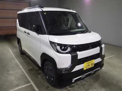 Mitsubishi Delica Mini