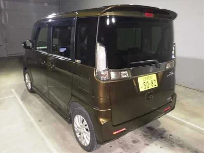 Suzuki Spacia