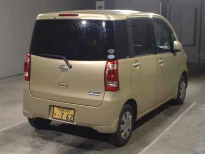 Daihatsu TANTO EXE