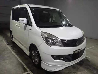 Suzuki Solio