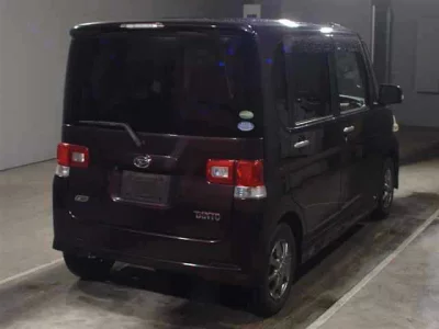Daihatsu TANTO  с аукциона в Японии
