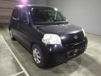 Daihatsu Esse