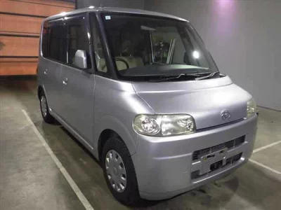 Daihatsu TANTO  с аукциона в Японии