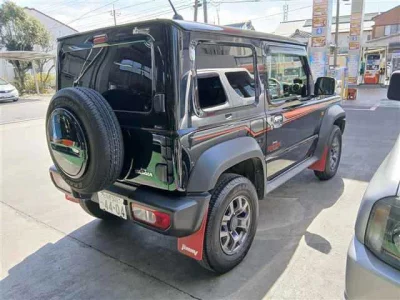 Suzuki Jimny Sierra