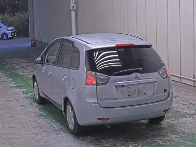 Mitsubishi Colt Plus