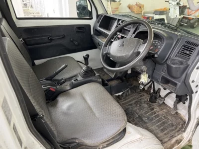 Mitsubishi Minicab Truck