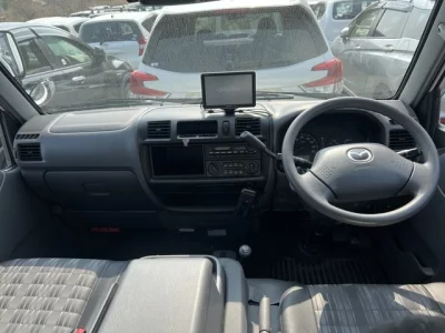 Mazda Bongo Van