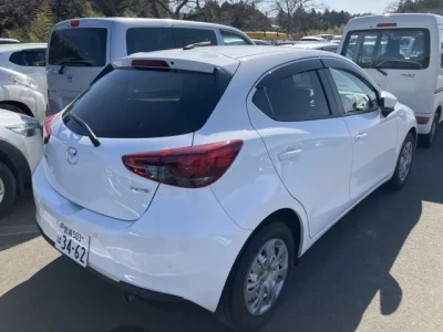 Mazda Mazda2