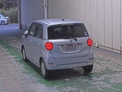 Daihatsu Cast  с аукциона в Японии