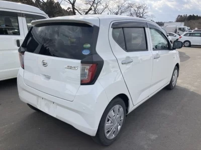 Daihatsu MIRA E S