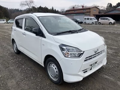 Daihatsu MIRA E S