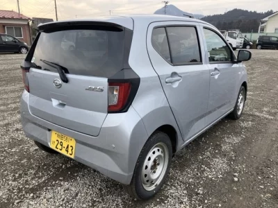 Daihatsu MIRA E S