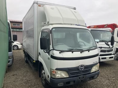 Hino DUTRO