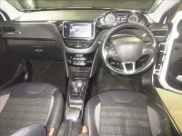 Peugeot 2008 лот № 48 оценка 3.5  с аукциона в Японии 2