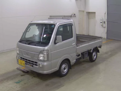 Nissan NT100 Clipper