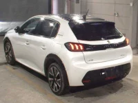 Peugeot 208 лот № 65 оценка 4.5  с аукциона в Японии 1