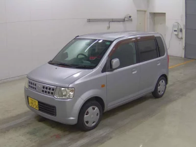 Nissan OTTI  с аукциона в Японии