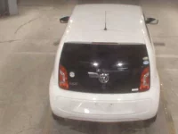 Volkswagen UP лот № 8282 оценка 4  с аукциона в Японии 5
