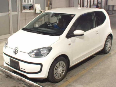 Volkswagen UP  с аукциона в Японии