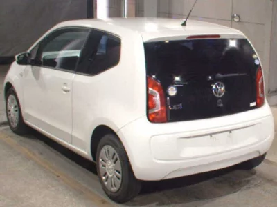 Volkswagen UP  с аукциона в Японии