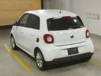 Smart FORFOUR лот № 2009 оценка 4  с аукциона в Японии 1