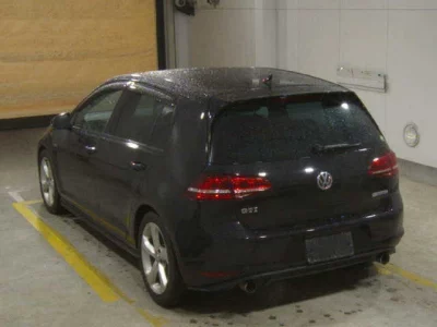 Volkswagen Golf  с аукциона в Японии