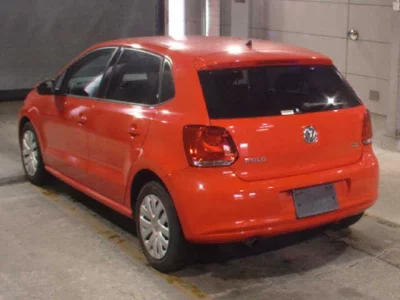 Volkswagen Polo  с аукциона в Японии