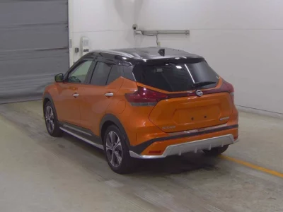 Nissan KICKS