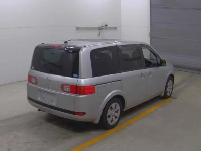Nissan Lafesta