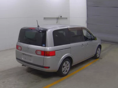 Nissan Lafesta