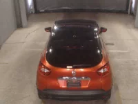 Renault Captur лот № 9451 оценка 3.5  с аукциона в Японии 5