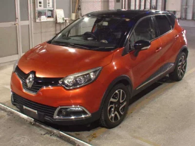 Renault Captur  с аукциона в Японии
