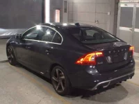 Volvo S60 лот № 8491 оценка 4.5  с аукциона в Японии 1