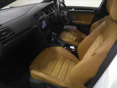 Volkswagen Golf  с аукциона в Японии