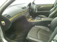 Mercedes-Benz E CLASS лот № 4412 оценка 4  с аукциона в Японии 2